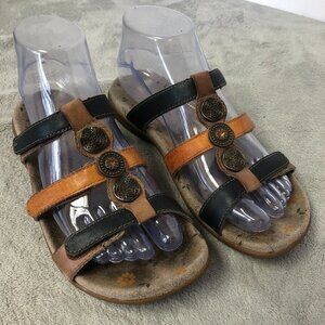 Taos Prize 3 Harvest Multicolour Leather Slide Sandal Size 6